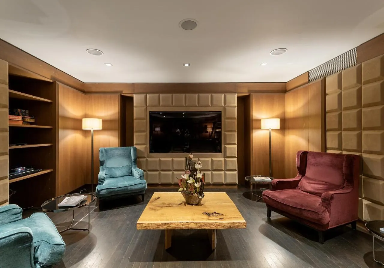 *****  The Emblem Prague Hotel - Preferred Hotels & Resorts Czech Republic